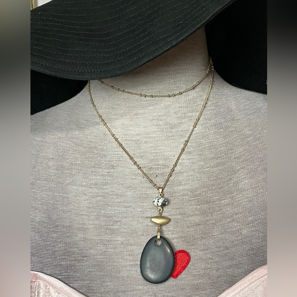 Satellite Chain Stone Necklace